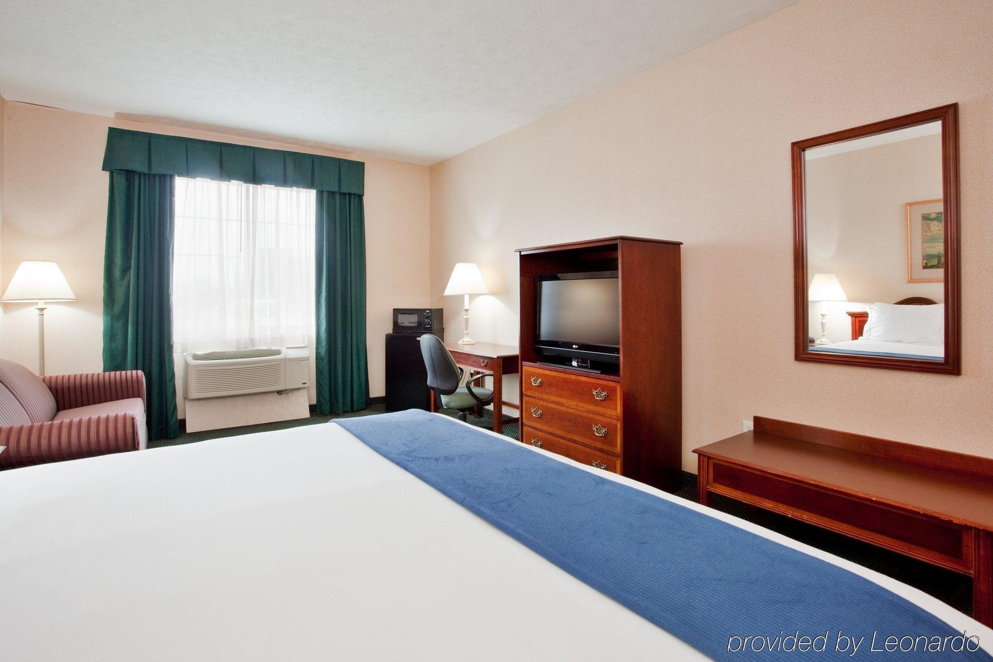Holiday Inn Express Kilmarnock Extérieur photo