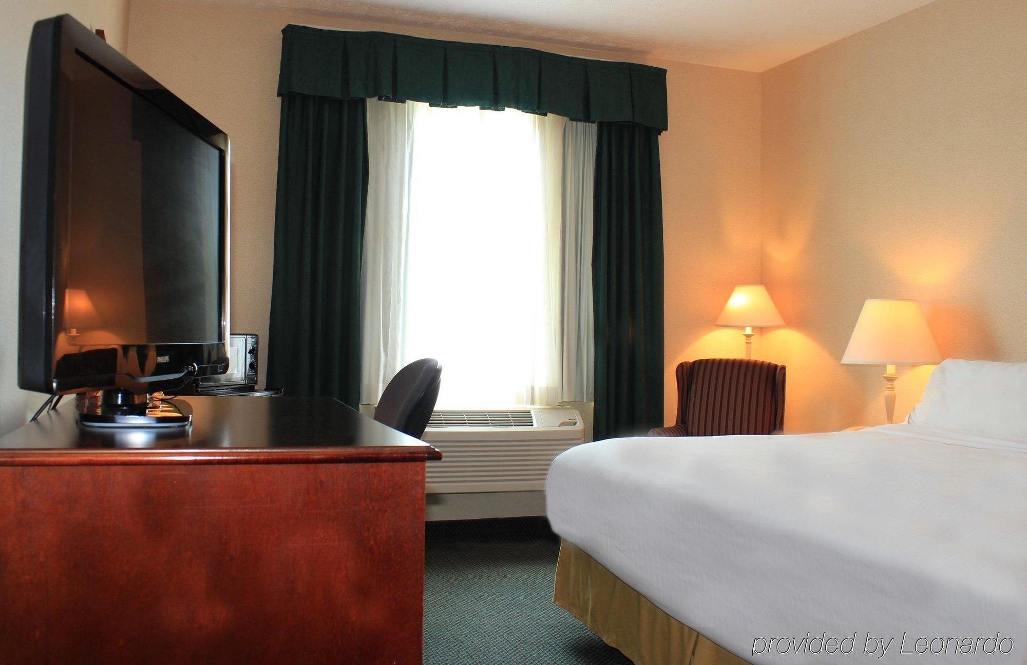 Holiday Inn Express Kilmarnock Extérieur photo