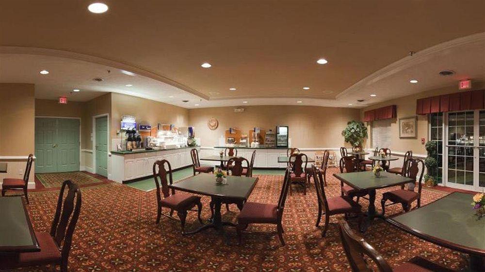 Holiday Inn Express Kilmarnock Extérieur photo